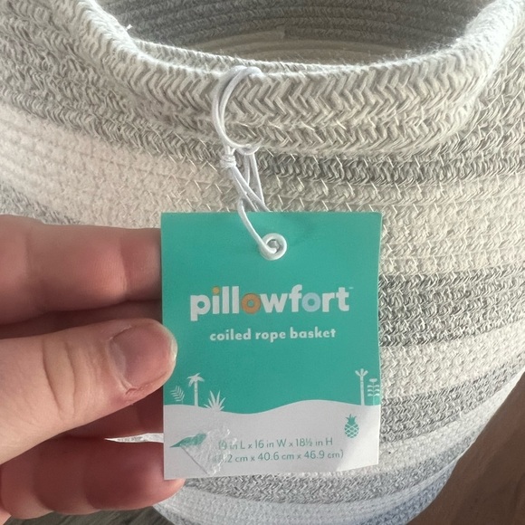 Extra Large Striped Coiled Kids' Rope
Basket Gray - Pillowfort™ - Picture 9 of 9